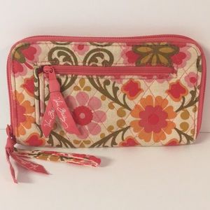 Vera Bradley Follkloric Retired Wallet, Hand Strap
